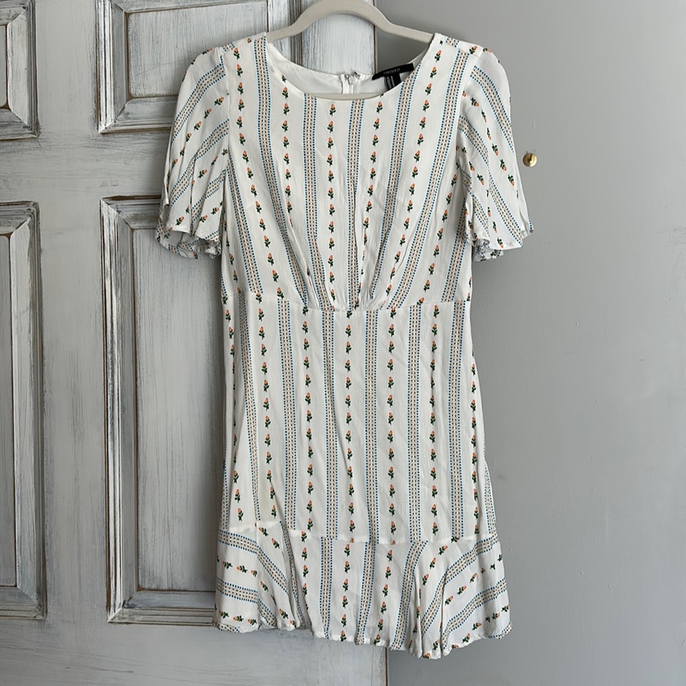 Forever 21 Rose Dress